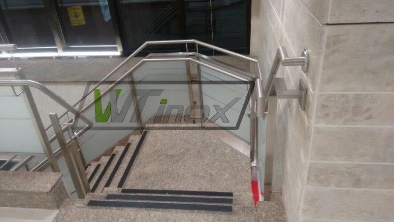 Guarda Corpo Duplo Em Aco Inox